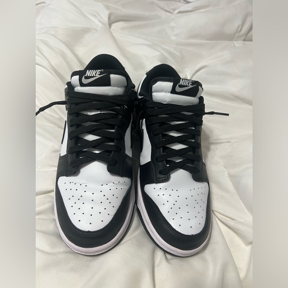 Nike Dunk Low βpandaβ - Picture 6 of 8